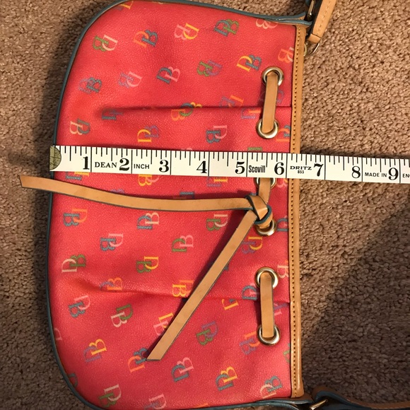 AUTHENTIC, Hard to find, Dooney & Burke hearts bag - Picture 8 of 8